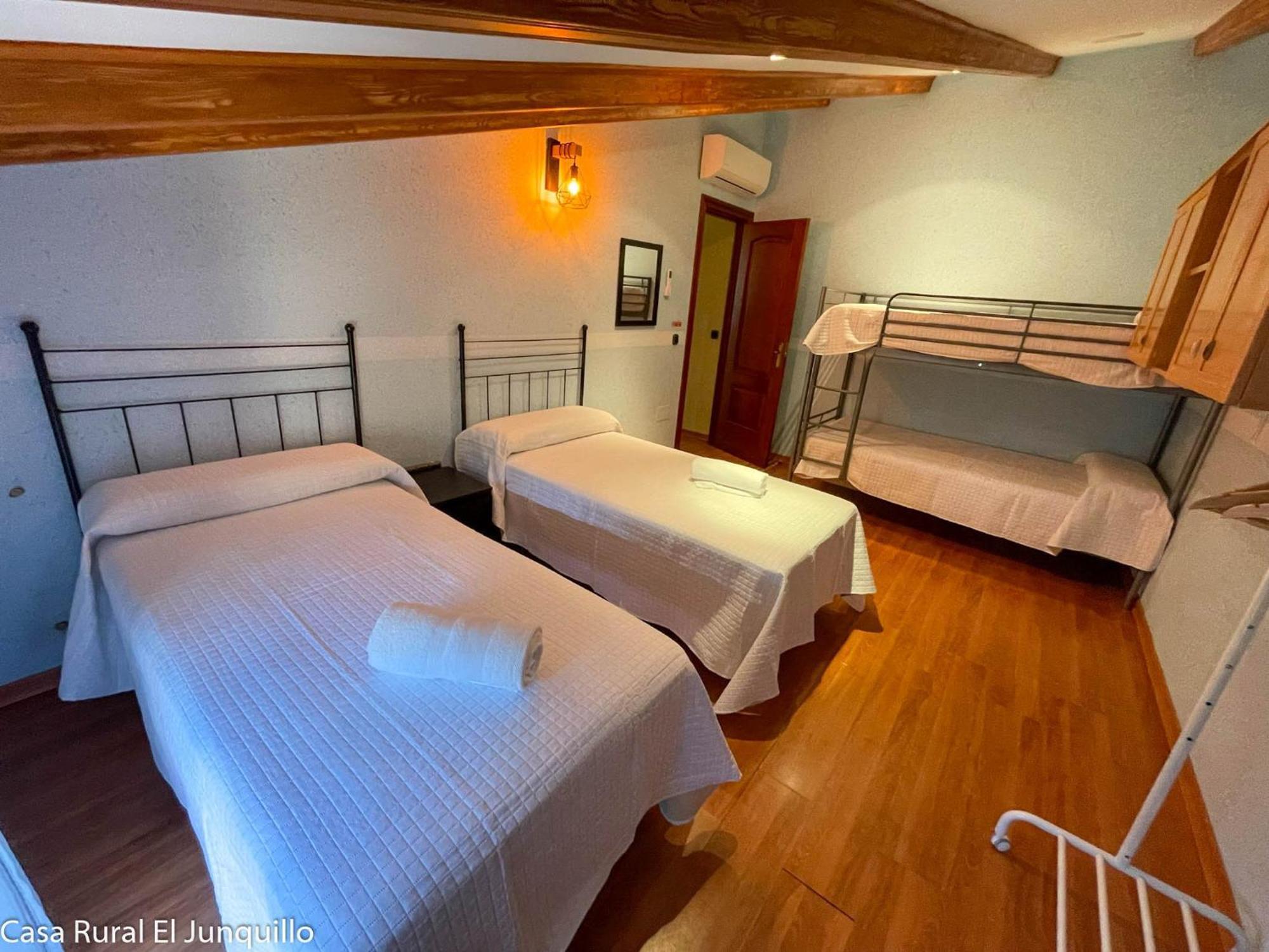 Casa Rural El Junquillo Cuevas De San Marcos 外观 照片